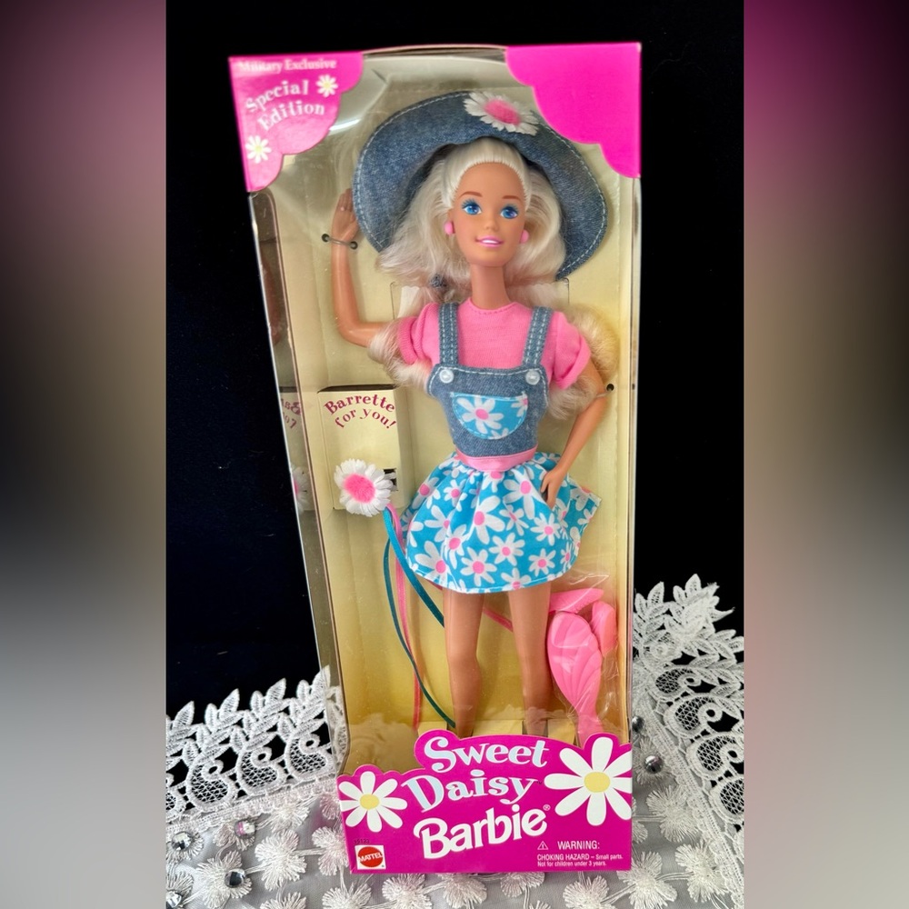 Vintage New In Box Military Edition Sweet Daisy Barbie